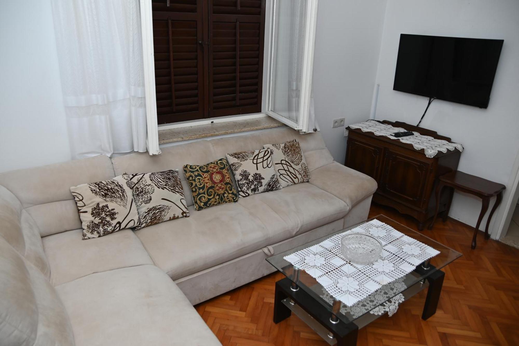 Andrea Apartment